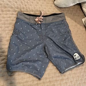 Howler Bros mens swim trunks size 30 EUC